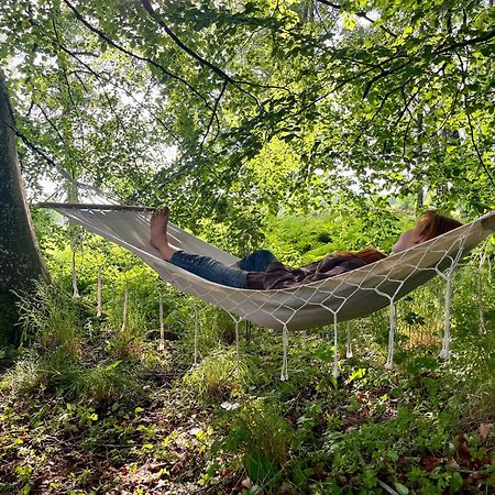 Naturnaera Fritidsboende, Tomtebo - Yintorp Arkelstorp Kültér fotó